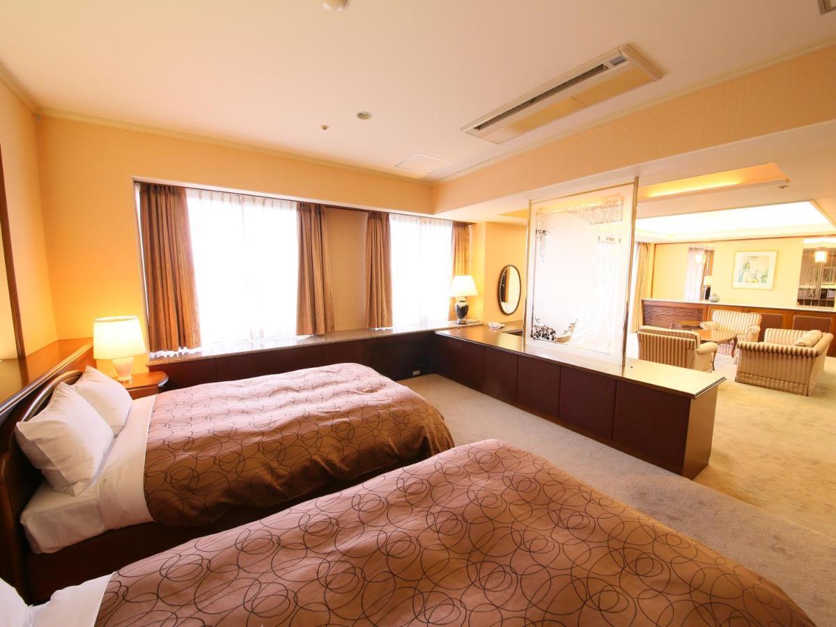 Resort Hotel Tateshina Chino Exterior photo